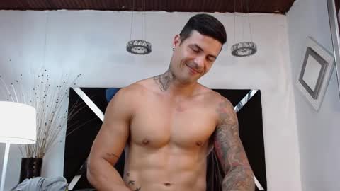 Snapshot of andres_clark chatting on February 25, 2025, 9:57 pm insta andres clark online show from February 25, 2025, 9:57 pm