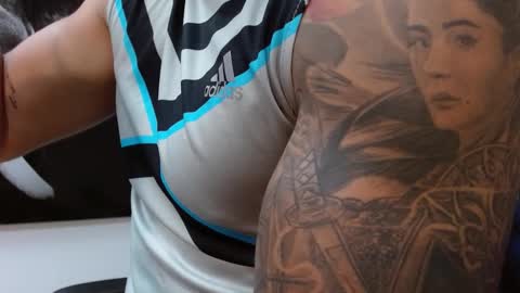 Snapshot of andres_clark chatting on February 26, 2025, 6:54 pm insta andres clark online show from February 26, 2025, 6:54 pm