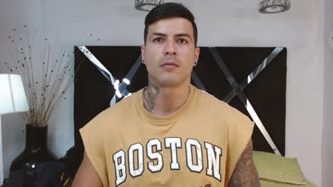 Snapshot of andres_clark chatting on March 10, 2025, 6:12 pm insta andres clark online show from March 10, 2025, 6:12 pm