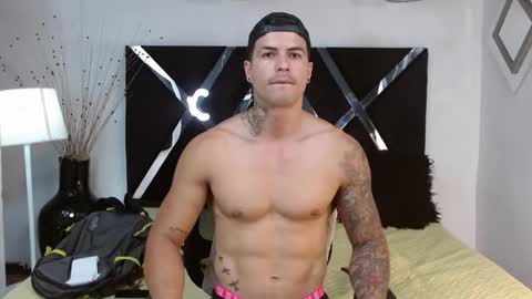 Snapshot of andres_clark chatting on March 11, 2025, 9:26 pm insta andres clark online show from March 11, 2025, 9:26 pm