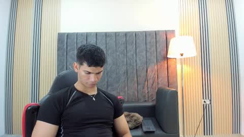 andres_stud online show from January 14, 2026, 4:18 am