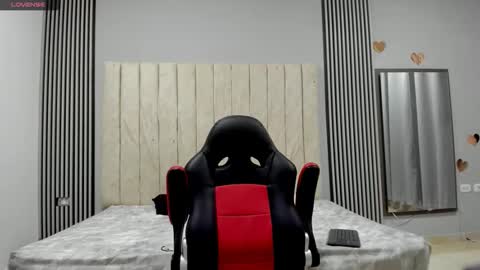 Snapshot of andres_stud chatting on February 12, 2026, 5:13 am andres_stud online show from February 12, 2026, 5:13 am