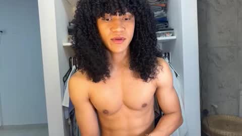 andres online show from December 21, 2025, 1:35 am