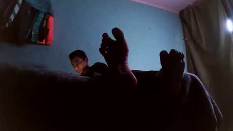 Snapshot of andrescaraballo18 chatting on November 17, 2025, 4:29 am andrescaraballo18 online show from November 17, 2025, 4:29 am