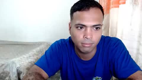 Snapshot of andresfern chatting on November 1, 2025, 8:00 pm ANDRES online show from November 1, 2025, 8:00 pm