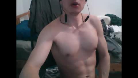 andresse_lat online show from May 31, 2026, 7:48 pm