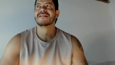 Snapshot of andressmith__ chatting on April 23, 2026, 8:13 am Andres online show from April 23, 2026, 8:13 am