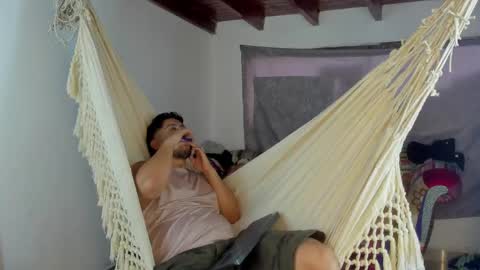 Snapshot of andressmith__ chatting on May 28, 2026, 7:00 pm Andres online show from May 28, 2026, 7:00 pm