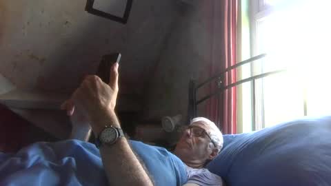 Snapshot of andrew160258 chatting on June 20, 2026, 10:18 am Andrew online show from June 20, 2026, 10:18 am