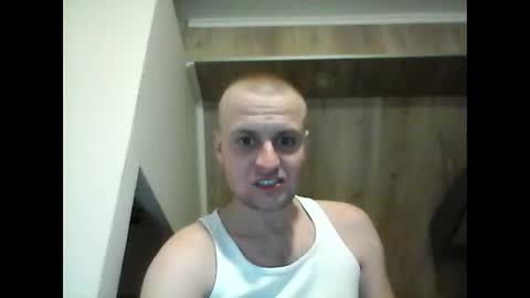 andrew3356577 online show from January 20, 2025, 2:53 am