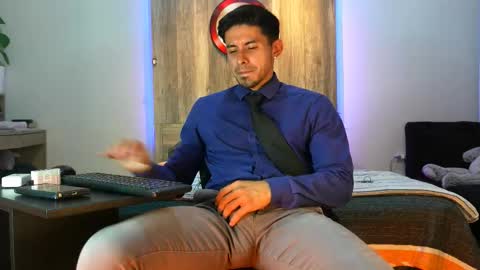 Andrew online show from February 12, 2026, 2:50 am