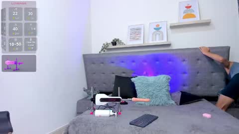 andrew restrepo online show from April 14, 2026, 10:27 pm