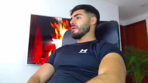 ANDREW WEST online show from December 19, 2024, 2:57 pm