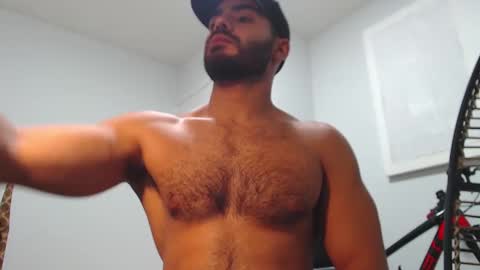 ANDREW WEST online show from February 5, 2025, 1:15 am