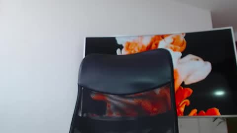 ANDREW WEST online show from February 9, 2025, 2:40 pm