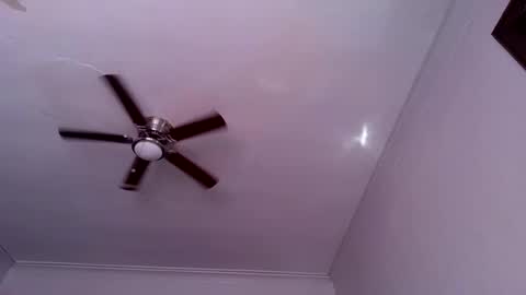 andrewgennie online show from October 26, 2025, 6:03 pm