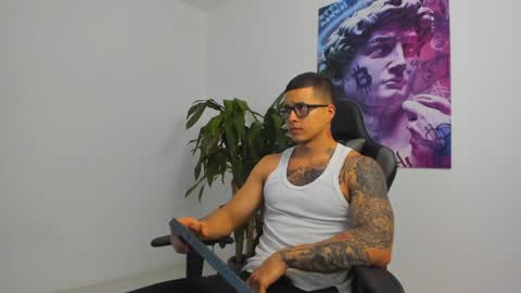 andrewmaterazzi online show from February 24, 2025, 12:52 am