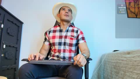 andrewstelee online show from June 1, 2026, 8:10 pm