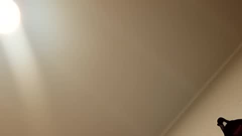 andreww9494 online show from November 5, 2025, 9:42 am