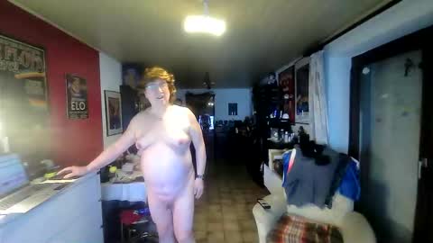 androgynia online show from October 13, 2025, 5:51 am