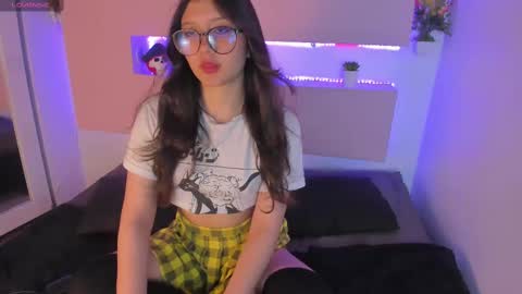   online show from February 21, 2025, 7:32 pm