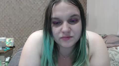 Snapshot of andryxeslyux chatting on December 25, 2024, 9:33 pm AndryxEslyux online show from December 25, 2024, 9:33 pm