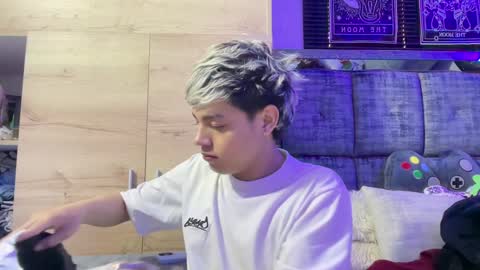 Andy online show from December 2, 2024, 12:18 pm