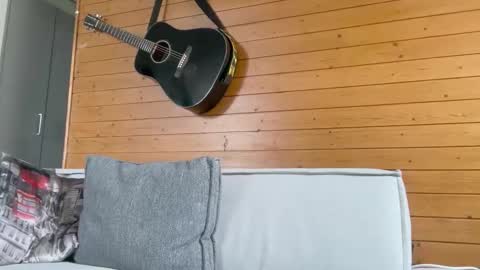 Andy online show from September 9, 2025, 12:37 pm