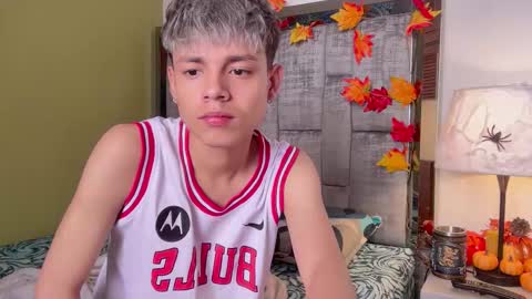 Andy online show from October 24, 2025, 1:07 pm