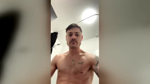 Snapshot of andy_gibson1 chatting on March 6, 2026, 1:46 am andy_gibson1 online show from March 6, 2026, 1:46 am