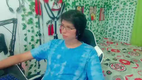 Snapshot of andy_gray01 chatting on April 19, 2026, 3:55 pm Andy Gray online show from April 19, 2026, 3:55 pm