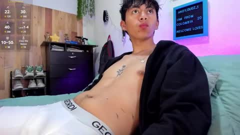 andy_guez_11 online show from January 15, 2025, 10:06 am
