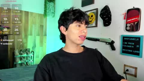 andy_guez_11 online show from February 17, 2025, 1:10 pm