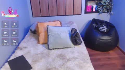 Snapshot of andy_norton chatting on July 27, 2026, 9:55 pm Andy online show from July 27, 2026, 9:55 pm