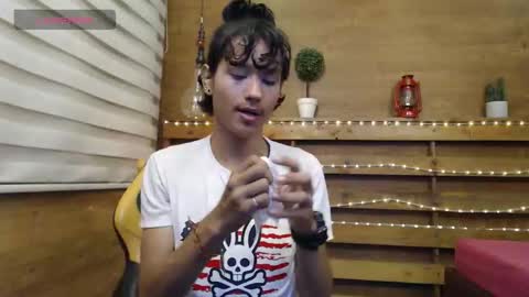 andy online show from October 8, 2025, 1:09 pm