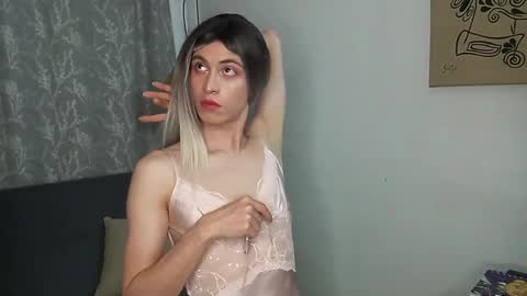 Snapshot of andy_vander chatting on October 25, 2025, 10:15 pm Andy van der Rose online show from October 25, 2025, 10:15 pm