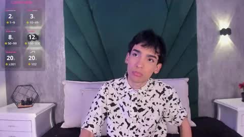 A N D Y online show from June 1, 2026, 11:34 am