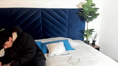 Andy Joy  online show from October 18, 2025, 10:49 am