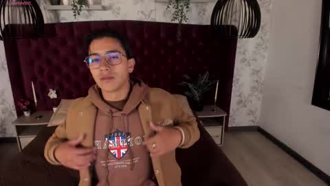 Andy Joy  online show from December 18, 2025, 11:38 am