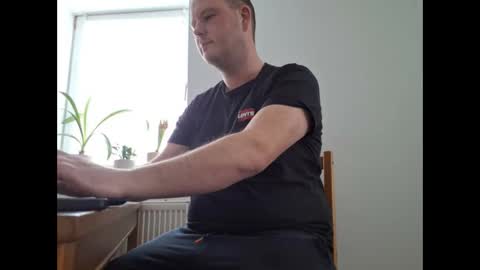 ShortyfromS online show from February 14, 2025, 9:24 am