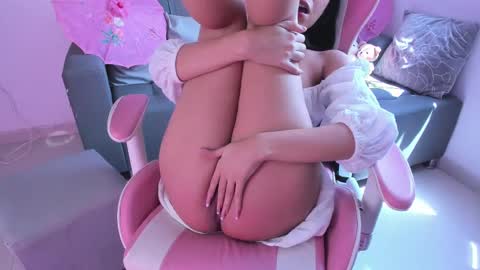          online show from February 20, 2025, 4:46 pm