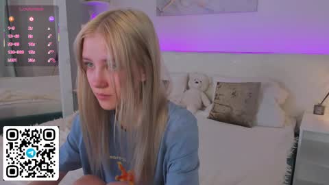 Anelly online show from April 1, 2026, 1:41 pm