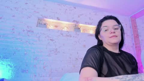 anette_cooper online show from March 4, 2025, 3:00 am