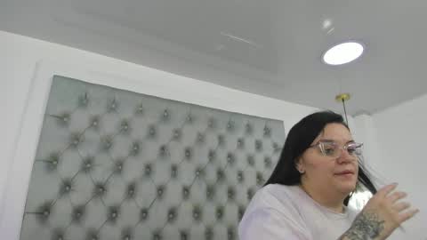 anette_cooper online show from March 30, 2026, 3:29 am