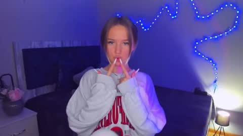 Anfisa online show from February 21, 2025, 8:27 pm