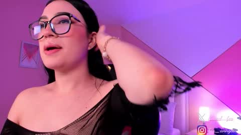 Angel  online show from March 22, 2026, 10:35 pm