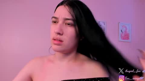 Snapshot of angeel_fox chatting on May 15, 2026, 10:06 pm Angel online show from May 15, 2026, 10:06 pm