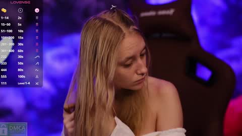 Snapshot of angeellina chatting on January 15, 2025, 10:13 pm angeellina online show from January 15, 2025, 10:13 pm