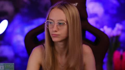 Snapshot of angeellina chatting on January 20, 2025, 7:46 pm angeellina online show from January 20, 2025, 7:46 pm