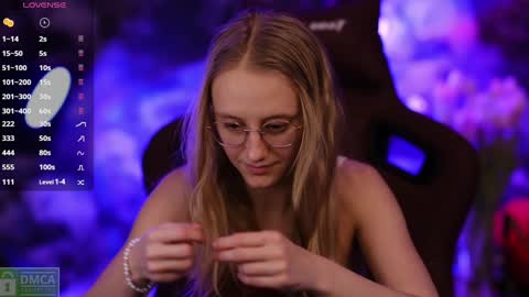 Snapshot of angeellina chatting on January 26, 2025, 9:40 pm angeellina online show from January 26, 2025, 9:40 pm